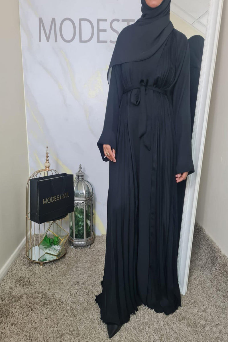 Black Pleated front open Abaya